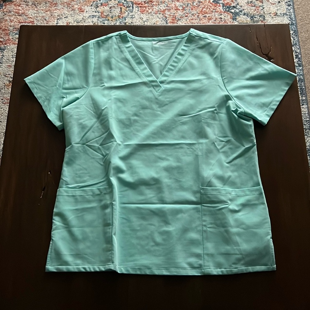 Scrub top